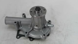 D1105 16241-73034 مضخة مياه