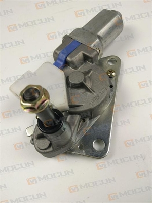 سعر جيد عالمي نافذة ممسحة موتور ممسحة ذراع / شفرة لشركة هيتاشي ZX200-3 ZX240-3 ZX330-3 4650570 الانترنت