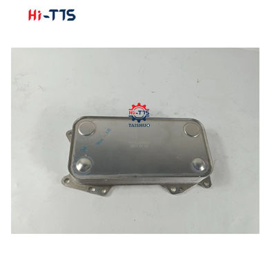 سعر جيد BF6M2012 قطع غيار الحفارة تبريد الزيت 04299501 04254426 04254427 04299502 الانترنت